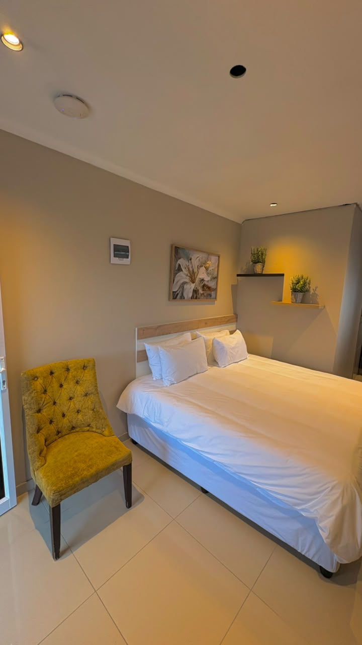 Executive Queen Suite
